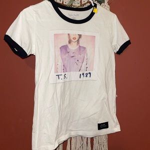 Taylor Swift 1989 Concert Tee